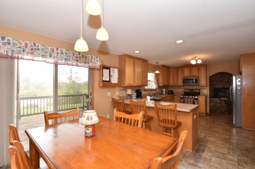 8465 Westminster Dr, Sturtevant WI 53177-2835 exterior