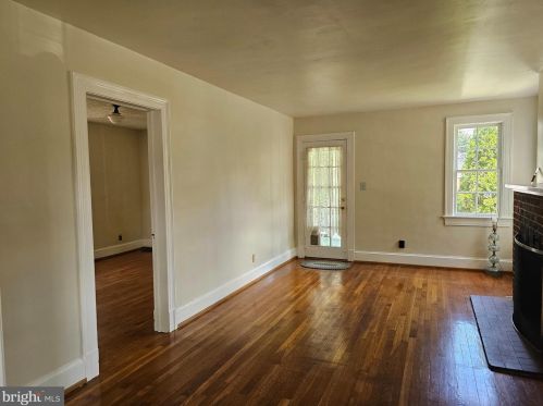 9216 Flower Ave, Silver Spring MD 20912-6641 exterior