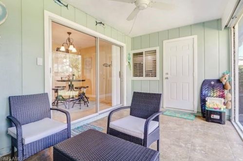 709 93 Ave, Naples FL 34108-2440 exterior