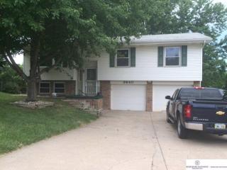 9640 Boyd Cir, Omaha, NE 68134-3869