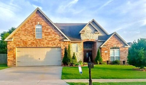 615 Amethyst Ave, Springdale, AR 72764-9118