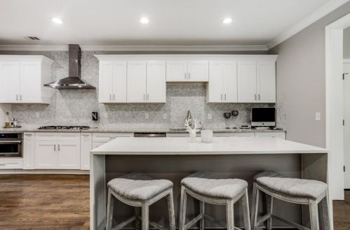 2884 Cravey Dr, Atlanta GA  30345-1420 exterior