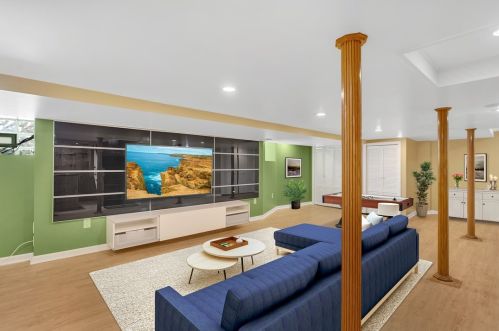 323 Elizabeth Ave, Pittsburgh PA 15202-2722 exterior