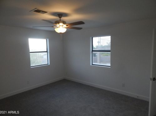 15202 10th St, Phoenix AZ  85022-3738 exterior