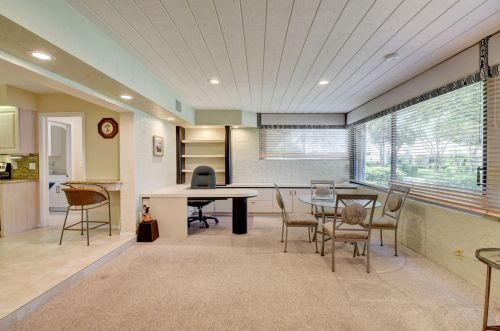 36 Hampshire Ln, Boynton Beach FL 33436-7414 exterior