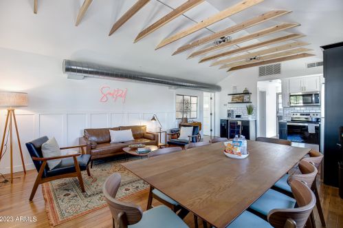 260 Oregon St, Chandler AZ 85225-9524 exterior