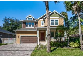 5211 Cleveland St, Tampa, FL 33609-3519