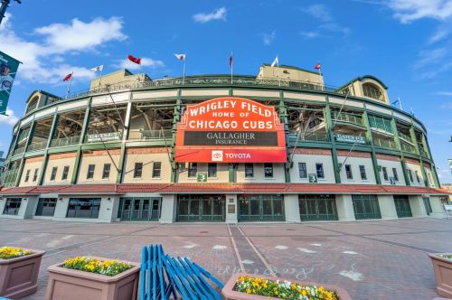 3600 Magnolia Ave, Chicago IL 60613-5143 exterior