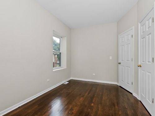 7650 Bishop St, Chicago IL 60620-4127 exterior