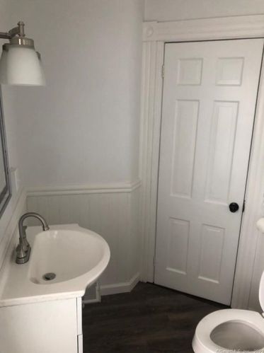 33 Sunrise Ave, New Britain CT  06051-2120 exterior