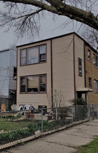 3259 Monticello Ave, Chicago IL 60618-6614 exterior