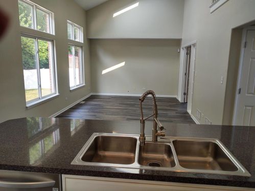 6018 Kathryn Ln, Matteson IL 60443-1173 exterior