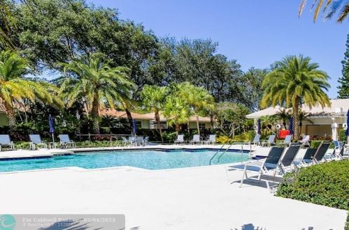 6628 25th Ct, Boca Raton FL  33496-2016 exterior