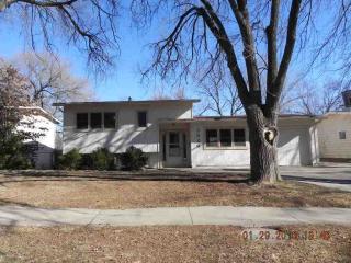 3326 Lakeside Dr, Topeka, KS 66614-3313