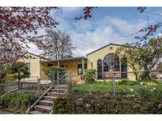 2805 43rd Ave, Portland, OR 97206-1609
