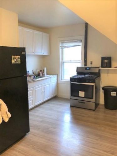 9 Preston St, Providence RI  02906-3910 exterior