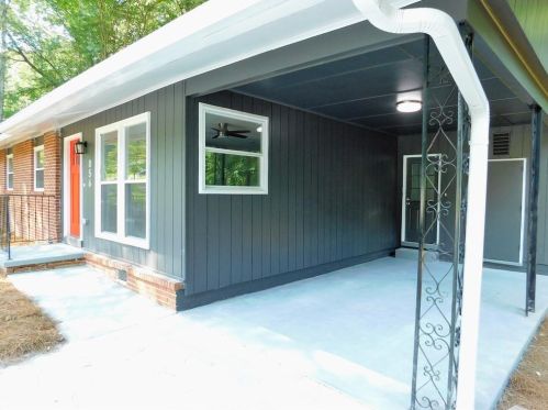 856 Harwell Rd, Atlanta GA  30318-5828 exterior