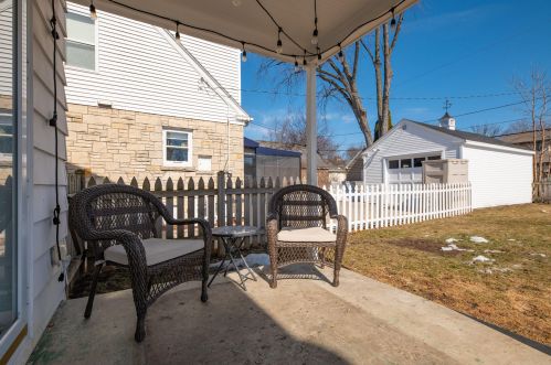 2408 89, Milwaukee WI 53227-4524 exterior