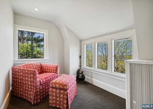 264 Upper Mtn Ave, Montclair NJ 07043-1417 exterior