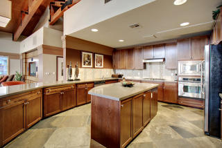 10411 Reserve Dr, San Diego CA  92127-3510 exterior