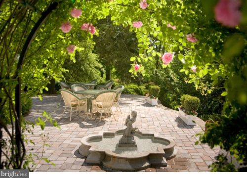 725 Darlington Rd, Media PA 19063-5605 exterior