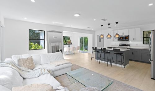 235 20 St, Boca Raton FL 33431-8013 exterior