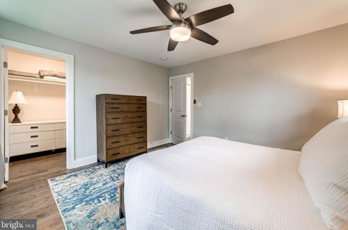 113 Maple St, Alexandria VA 22301-2606 exterior