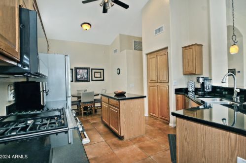 23802 Stoney Lk Dr, Chandler AZ 85248-6154 exterior