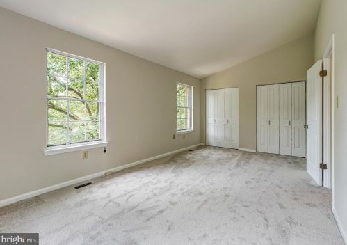 717 Twin Holly Ln, Silver Spring MD 20910-4665 exterior