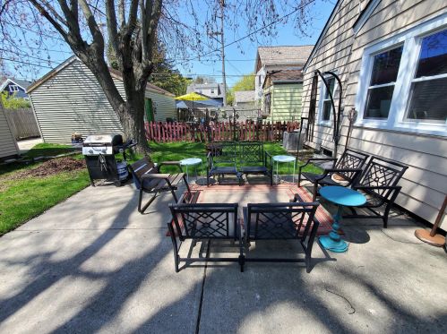 7519 Wright St, Milwaukee WI 53213-1138 exterior