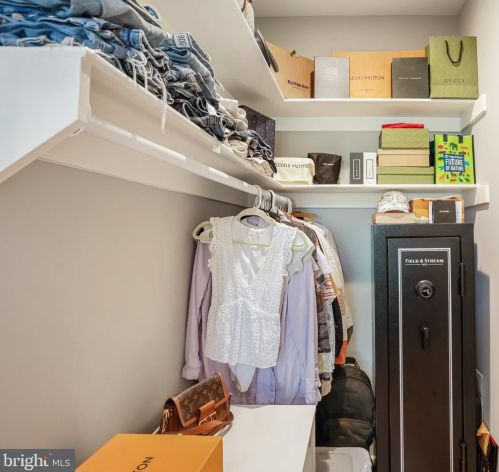 219 Morgan St, Washington DC  20001-1217 exterior