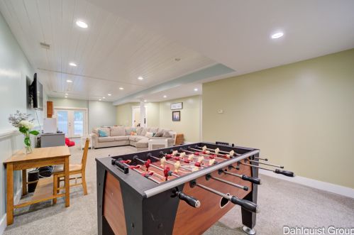 1626 Orshal Rd, Meskegon MI 49445-8804 exterior