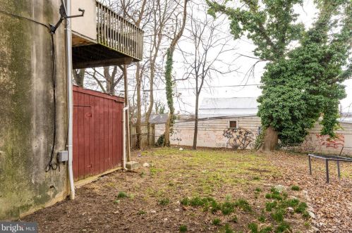 618 King St, Lancaster PA 17602-3237 exterior