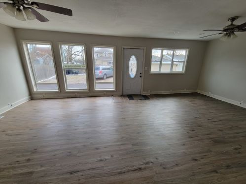 2021 Post St, Ottawa IL 61350-2257 exterior