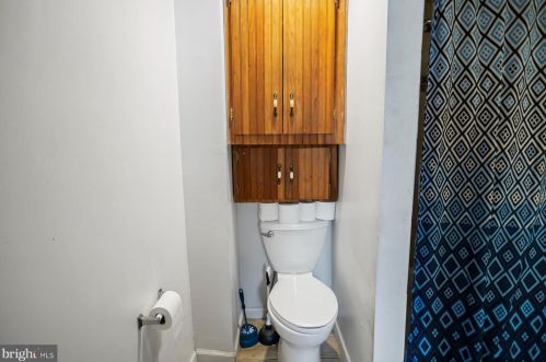 195 Main St, Trenton NJ  08620-2311 exterior