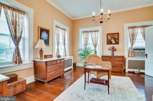 126 Fairfax St, Alexandria VA 22314-3331 exterior