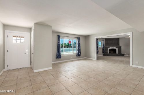 597 Vine St, Chandler AZ 85225-6915 exterior