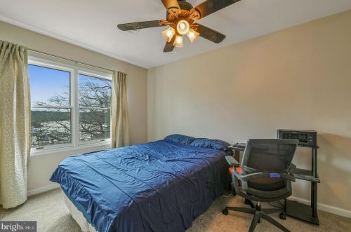 7806 Leymar Rd, Glen Burnie MD exterior