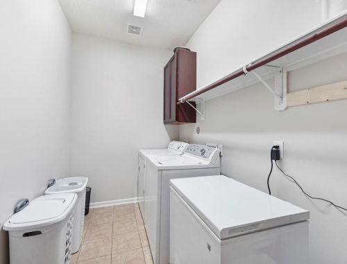 17415 Rainer Vly Ln, Humble TX 77346-8249 exterior