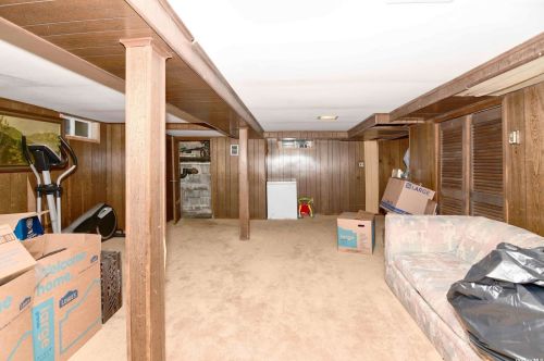 273 Essex St, Babylon NY 11704-2108 exterior