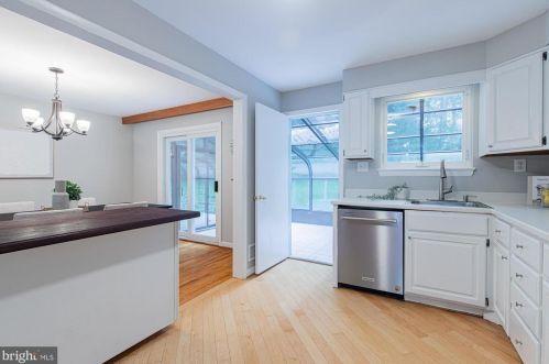 13620 Wendover Rd, Silver Spring MD 20904-1142 exterior