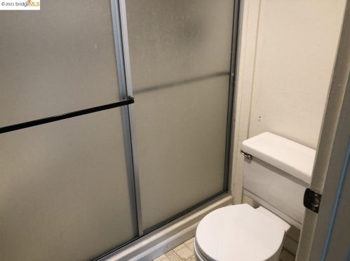 3733 Clayton Rd, Concord CA 94521-2555 exterior