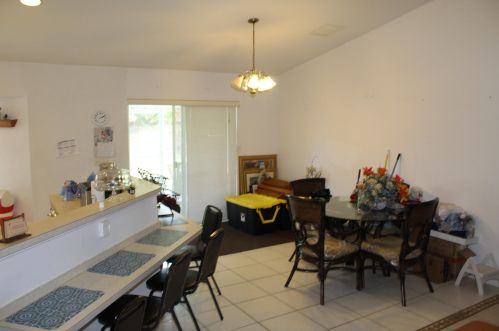 2109 Matanzas Ave, Fort Pierce FL 34946-5534 exterior