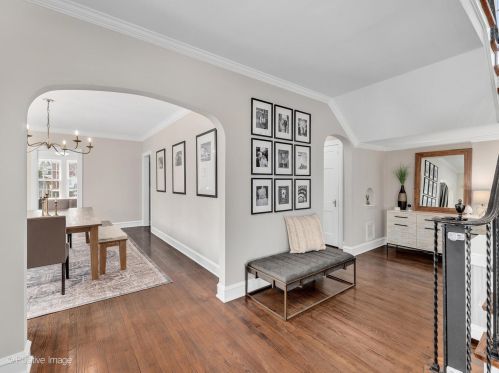 256 Frst Ave, Elmhurst IL 60126-3547 exterior