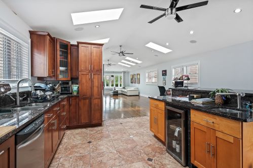 2172 Mango Ave, Chicago IL 60639-2312 exterior