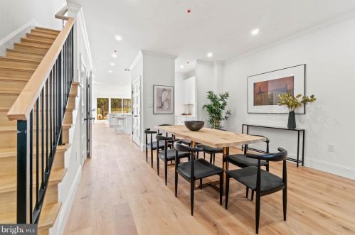 17 9th St, Washington DC  20003-1333 exterior