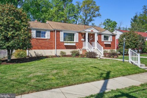 13000 Evanston St, Rockville MD  20853-3027 exterior