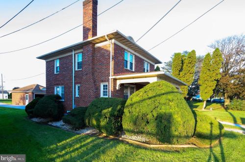 1002 York St, Hanover, PA 17331-4522