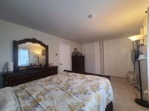 28 Silo Ln, Middletown NY 10940-2603 exterior