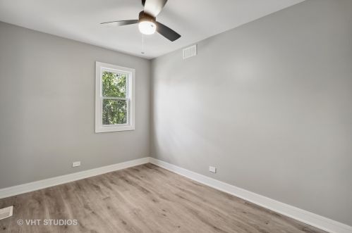 9145 University Ave, Chicago IL 60619-7946 exterior